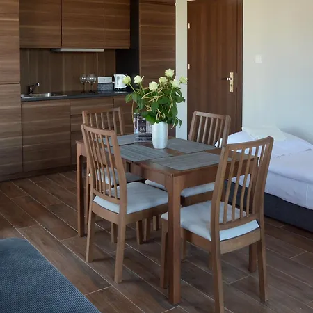 Corleone Apartmanhotel *